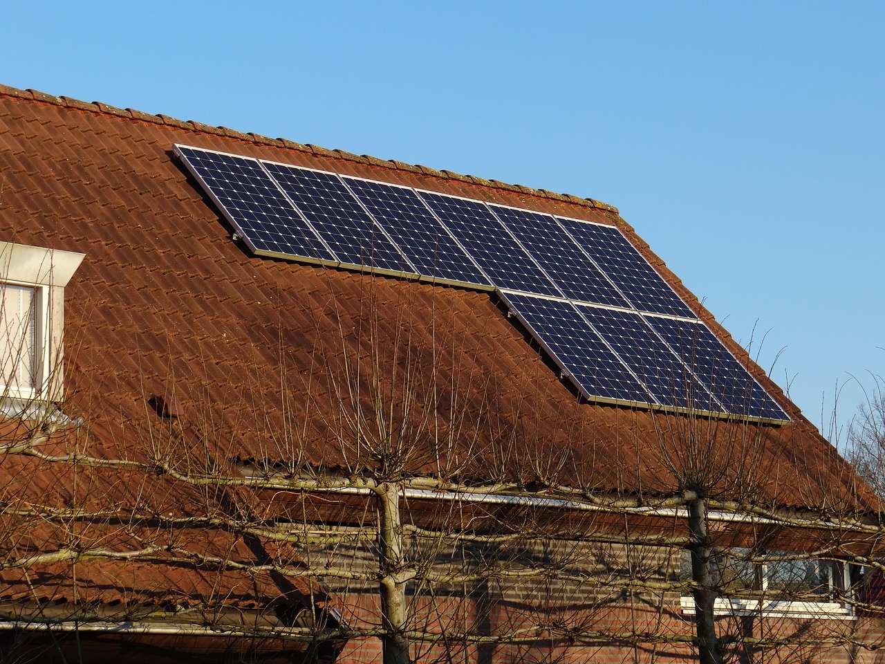 How to Cut Home Energy Costs Without Making Your House Uncomfortable
